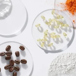 Anti-Cernes & Correcteur><noscript><img width=