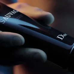 Gamme Complémentaire Parfumée>DIOR Sauvage                 Gel de Rasage Parfumé - Aide à Protéger des Irritations - Haute Précision