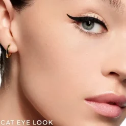 Eye-Liner><noscript><img width=