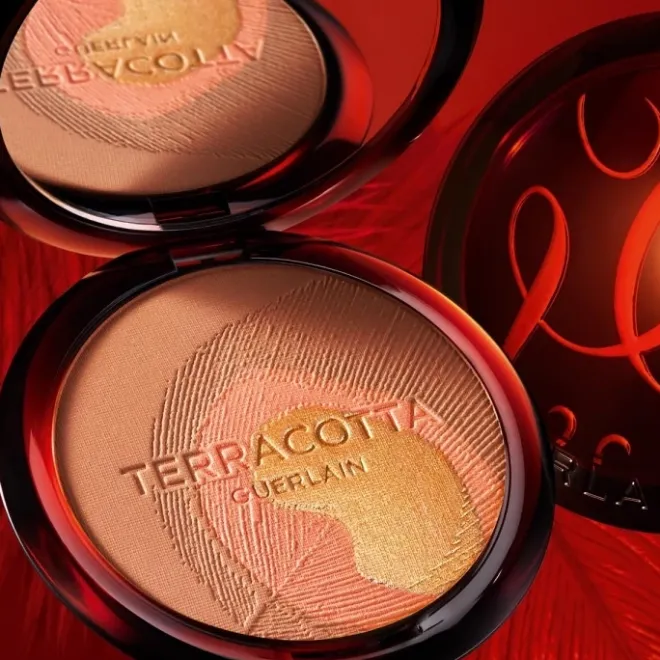Poudre Bronzante>GUERLAIN Terracotta Peacock La Poudre Bronzante - 96% d’Ingrédients d’Origine Naturelle - Édition limitée