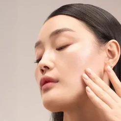 Soin Yeux & Lèvres><noscript><img width=