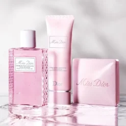 Gamme Complémentaire Parfumée>DIOR Miss                Crème de Rose Onctueuse pour les Mains